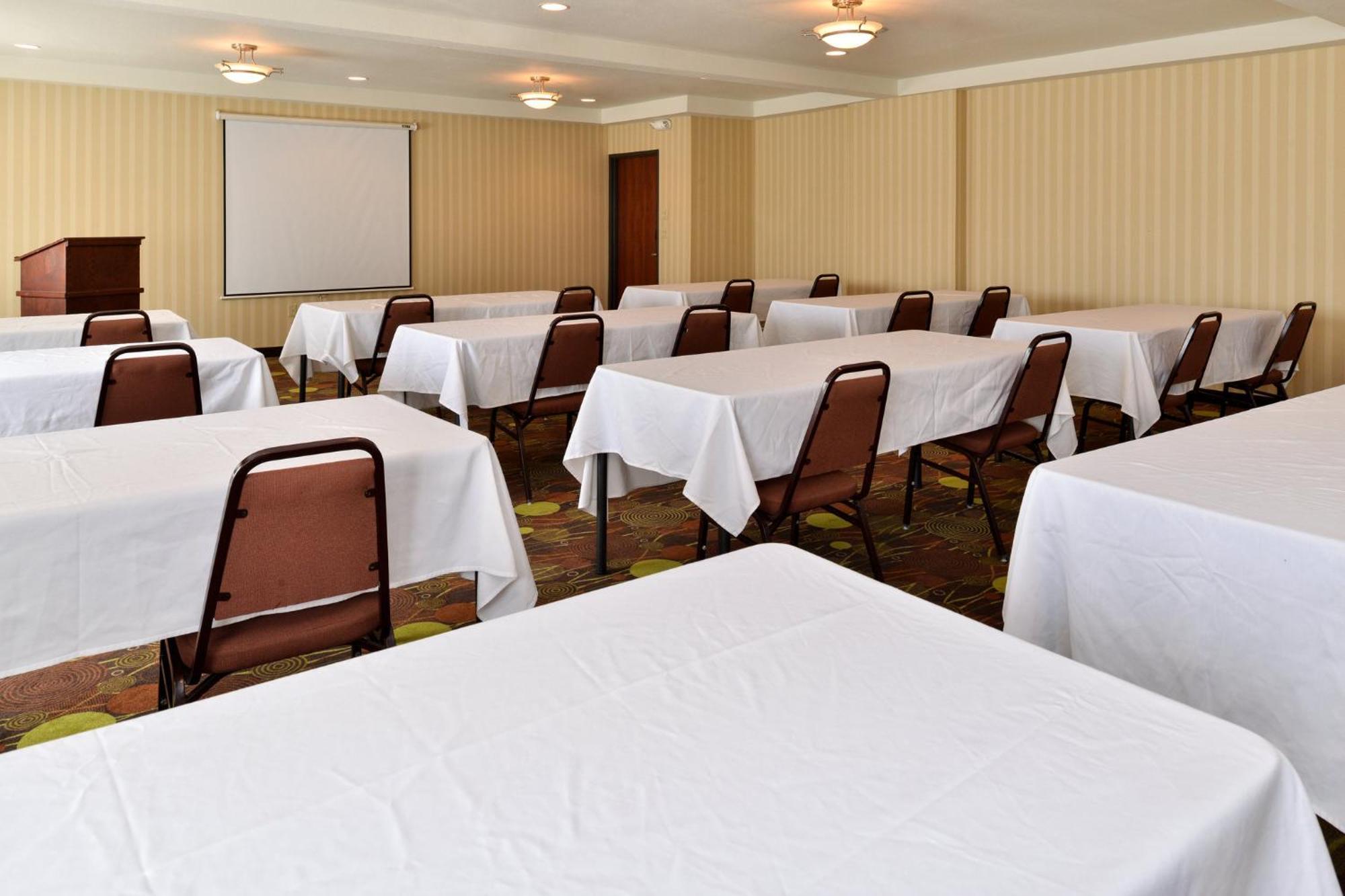 Holiday Inn Express Portland South - Lake Oswego By Ihg Zewnętrze zdjęcie